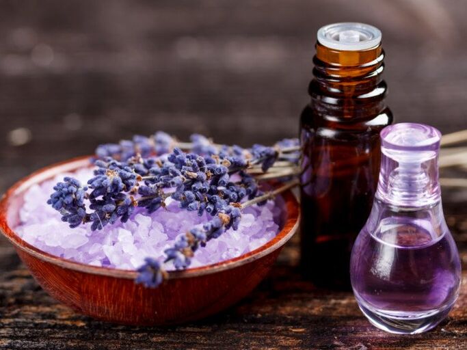 Minyak lavender, yang merangsang produksi antioksidan dalam tubuh